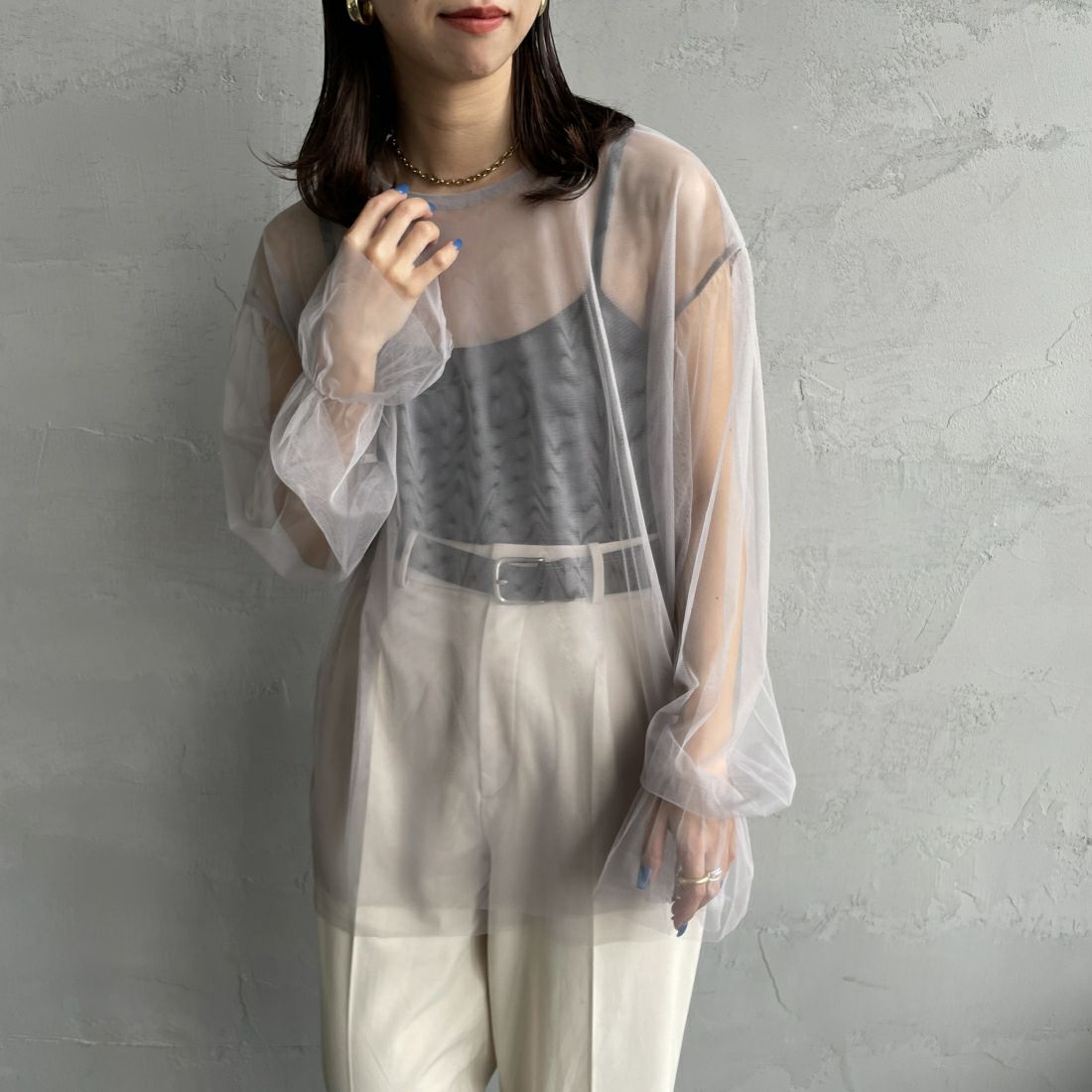 By/m [バイエム] シアーメッシュブラウス [24112009] 05 L.GRAY &&モデル身長：163cm 着用サイズ：F&&