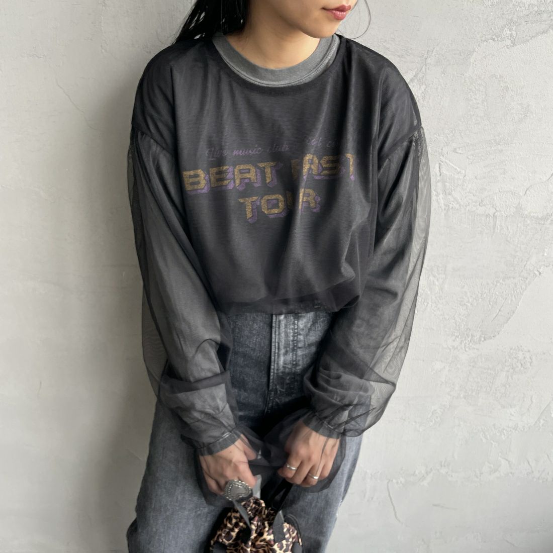 By/m [バイエム] シアーメッシュブラウス [24112009] 09 BLACK &&モデル身長：156cm 着用サイズ：F&&