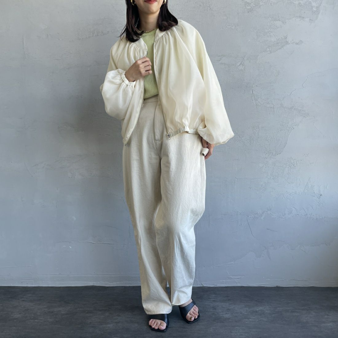 USINE [ユジーヌ] ボリュームスリーブ チュールブルゾン [2410201] IVORY &&モデル身長：163cm 着用サイズ：F&&