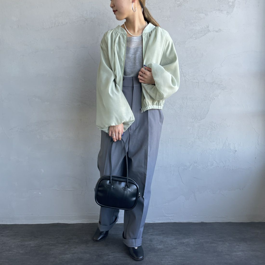 USINE [ユジーヌ] ボリュームスリーブ チュールブルゾン [2410201] LT.GREEN &&モデル身長：156cm 着用サイズ：F&&