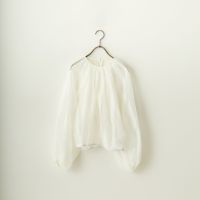 O/WHITE