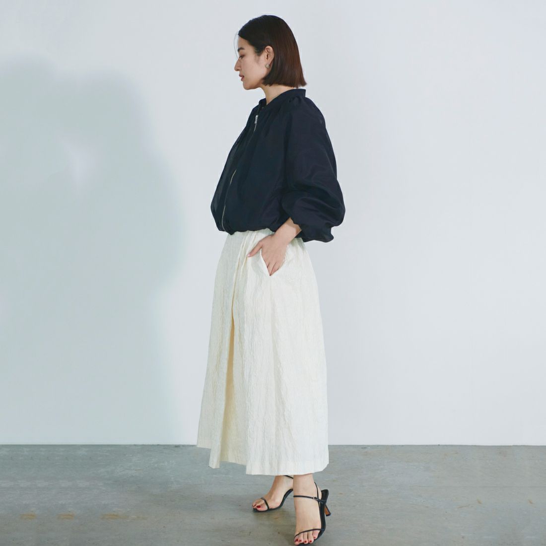 USINE [ユジーヌ] ジャガード織 タックギャザーフレアスカート [2410501] IVORY