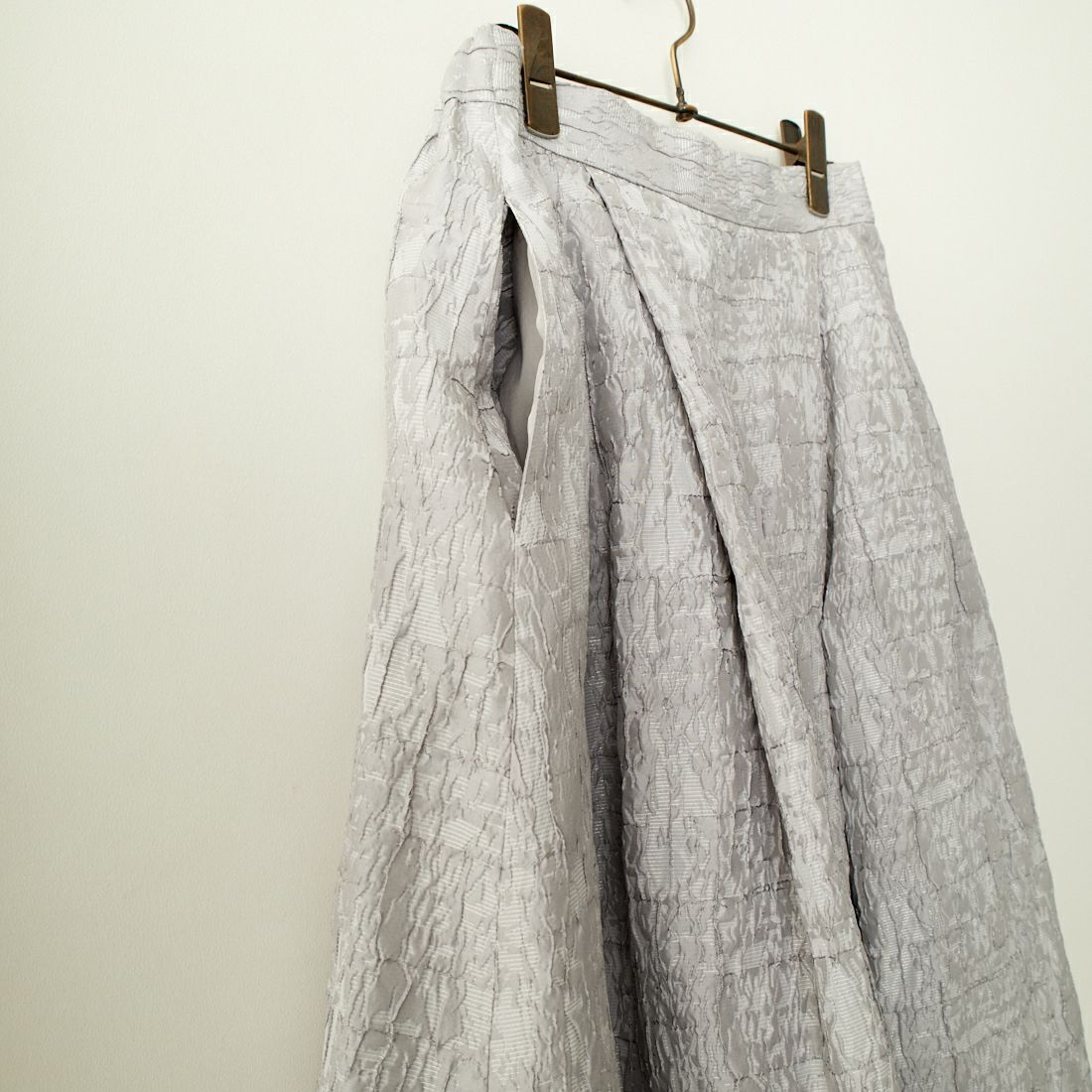 USINE [ユジーヌ] ジャガード織 タックギャザーフレアスカート [2410501] GRAY