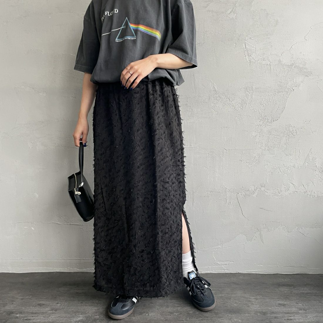 09 BLACK&&モデル身長：156cm 着用サイズ：F&&