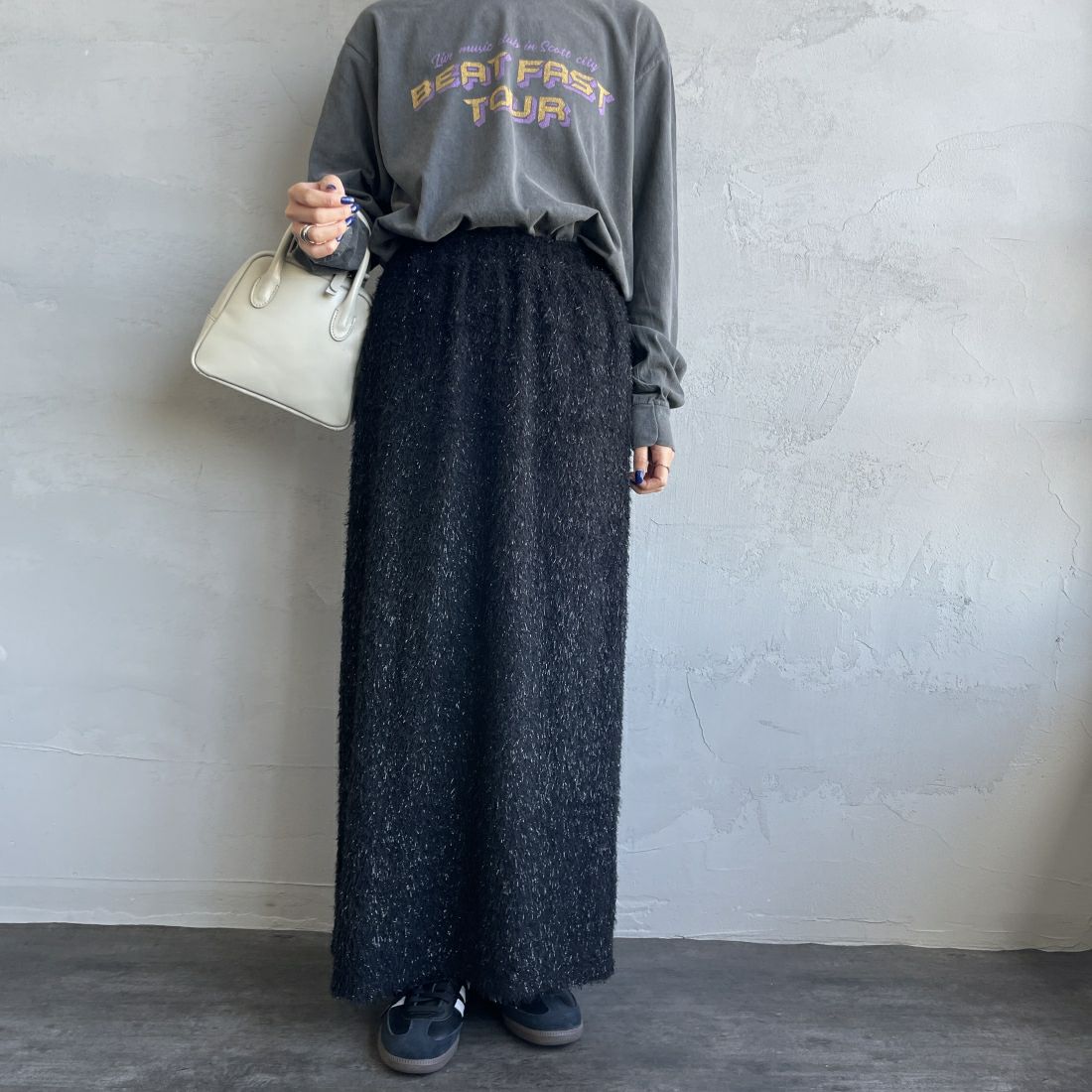 09 BLACK&&モデル身長：156cm 着用サイズ：F&&