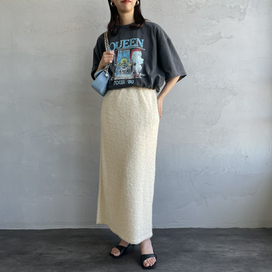 By/m [バイエム] フェザーフリンジ ナローロングスカート [23142066] 02 OFF &&モデル身長：163cm 着用サイズ：F&&