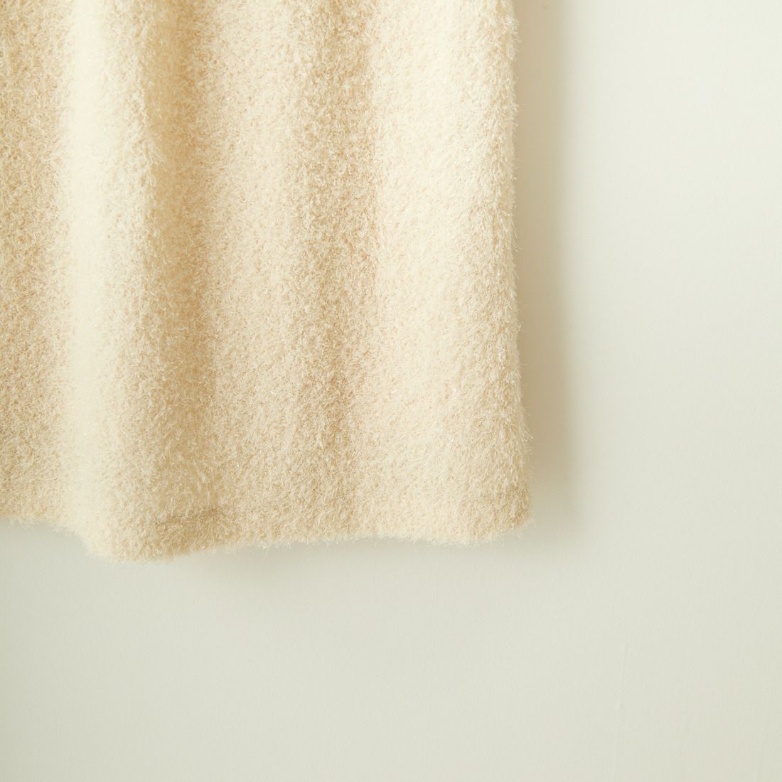 By/m [バイエム] フェザーフリンジ ナローロングスカート [23142066] 02 OFF