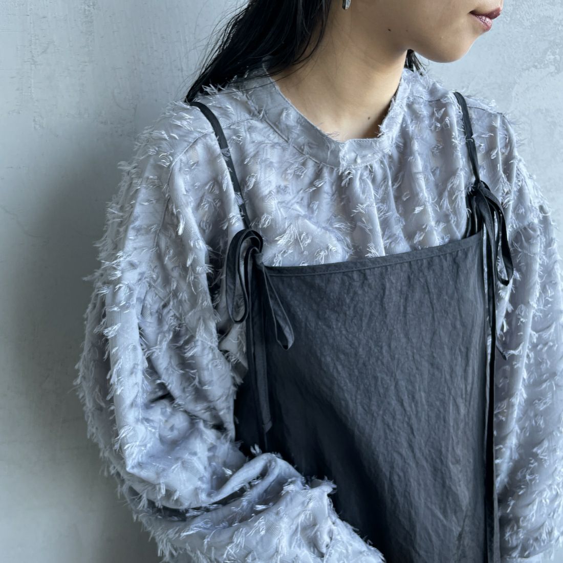 07 GRAY&&モデル身長：156cm 着用サイズ：F&&