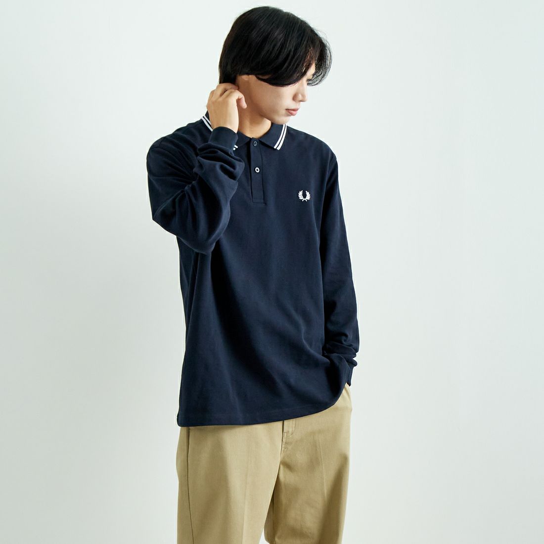 FRED PERRY [フレッドペリー] ツインティップライン ロングスリーブポロシャツ [M3636] 238 NVY/WH &&モデル身長：179cm 着用サイズ：XL&&