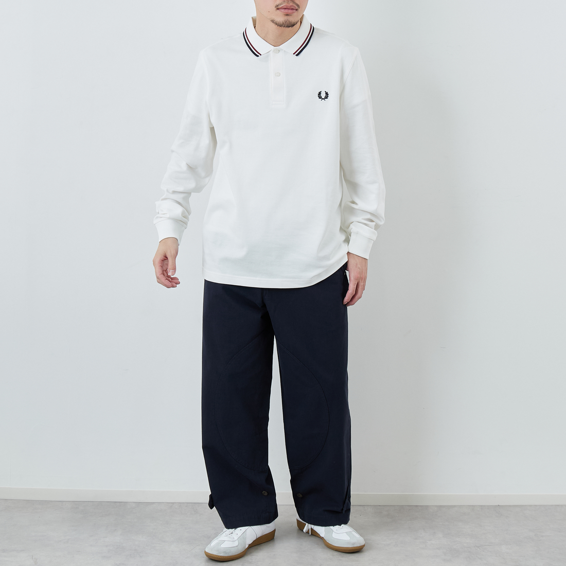FRED PERRY [フレッドペリー] ツインティップライン ロングスリーブポロシャツ [M3636] T60 SNOW W &&モデル身長：168cm 着用サイズ：M&&