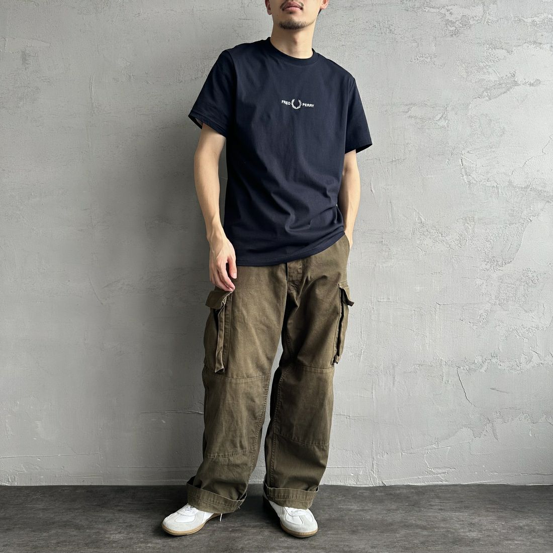 FRED PERRY [フレッドペリー] ローレルリース刺繍 ショートスリーブTシャツ [M4580] 248 NAVY