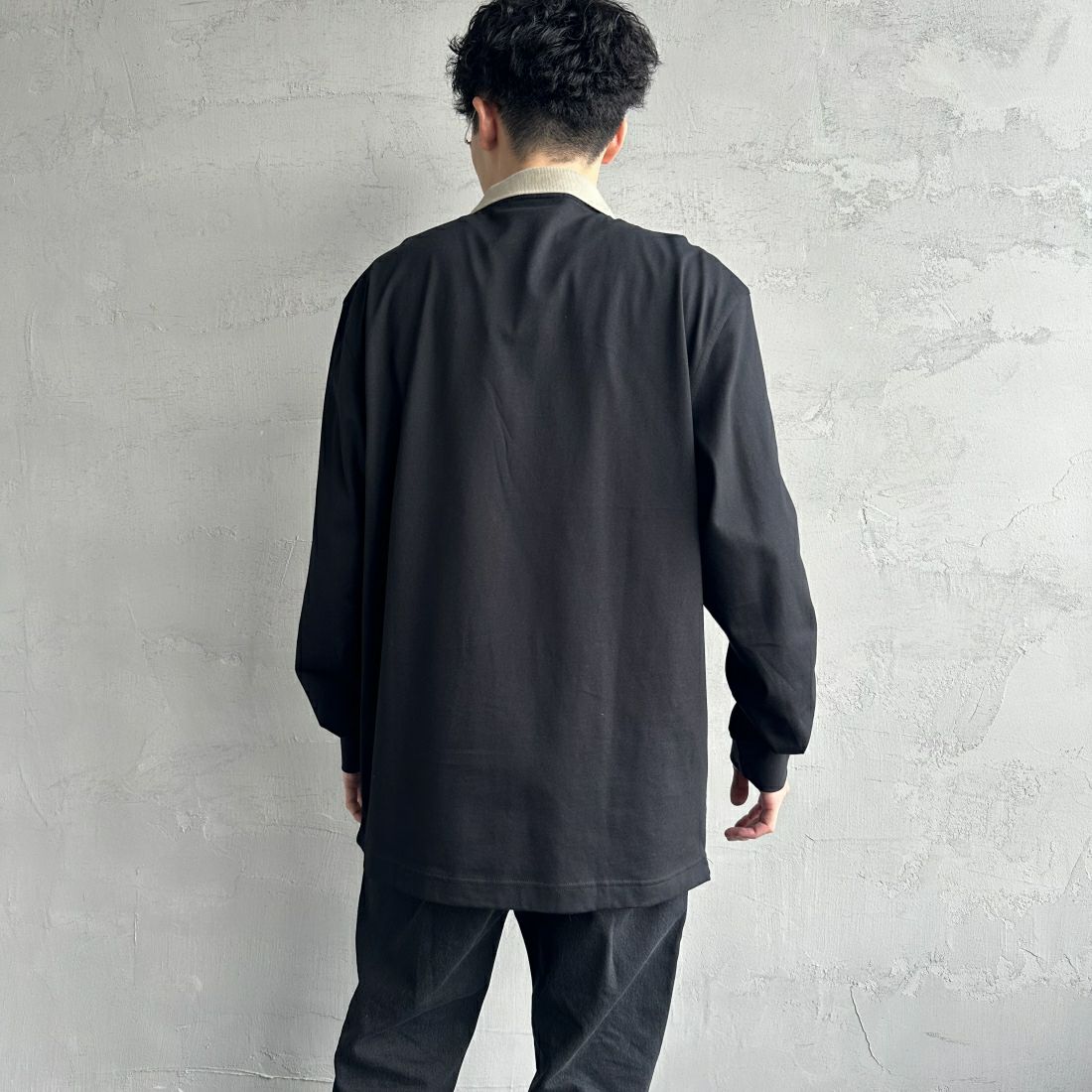 FRED PERRY [フレッドペリー] ポロシャツ [M7714] 102 BLACK &&モデル身長：168cm 着用サイズ：L&&