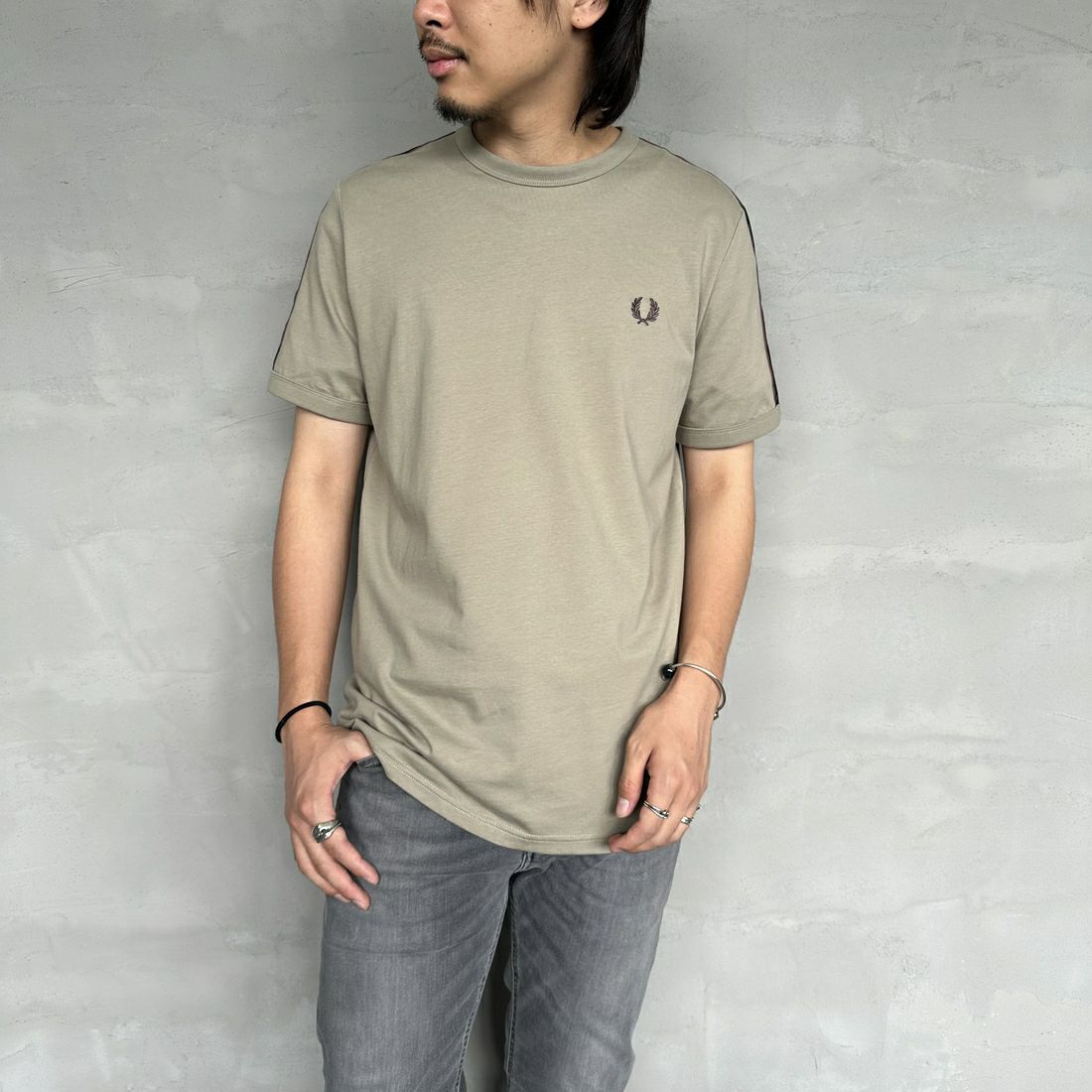 FRED PERRY [フレッドペリー] コントラストテープ リンガーTシャツ [M4613]