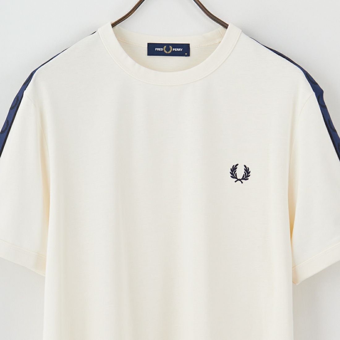 FRED PERRY [フレッドペリー] コントラストテープ リンガーTシャツ [M4613] 170 ECRU