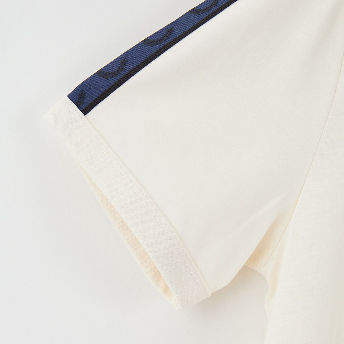 FRED PERRY [フレッドペリー] コントラストテープ リンガーTシャツ [M4613] 170 ECRU