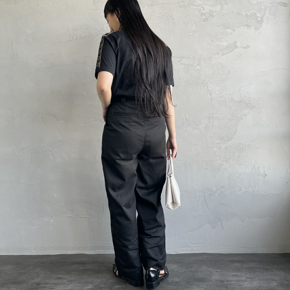 FRED PERRY [フレッドペリー] コントラストテープ リンガーTシャツ [M4613] U78 BLACK &&モデル身長：156cm 着用サイズ：S&&