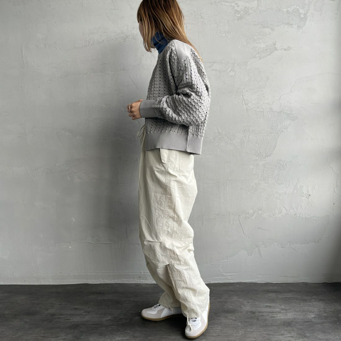 Maison de L'allure [メゾン ドゥ ラリュール] 透かし柄 スポンディッシュカーディガン [23131007] 05 L.GRAY &&モデル身長：156cm 着用サイズ：F&&