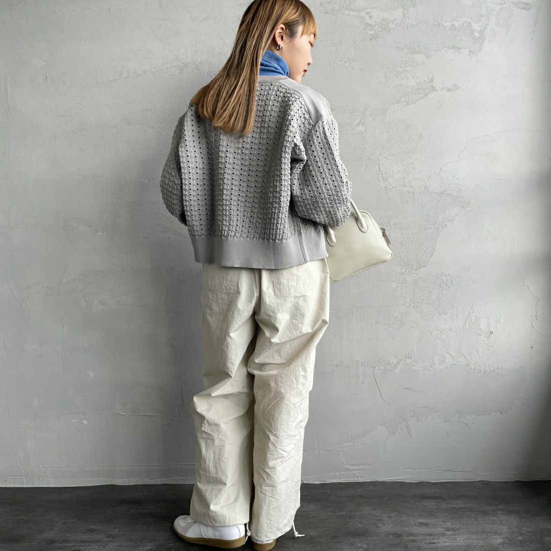 Maison de L'allure [メゾン ドゥ ラリュール] 透かし柄 スポンディッシュカーディガン [23131007] 05 L.GRAY &&モデル身長：156cm 着用サイズ：F&&