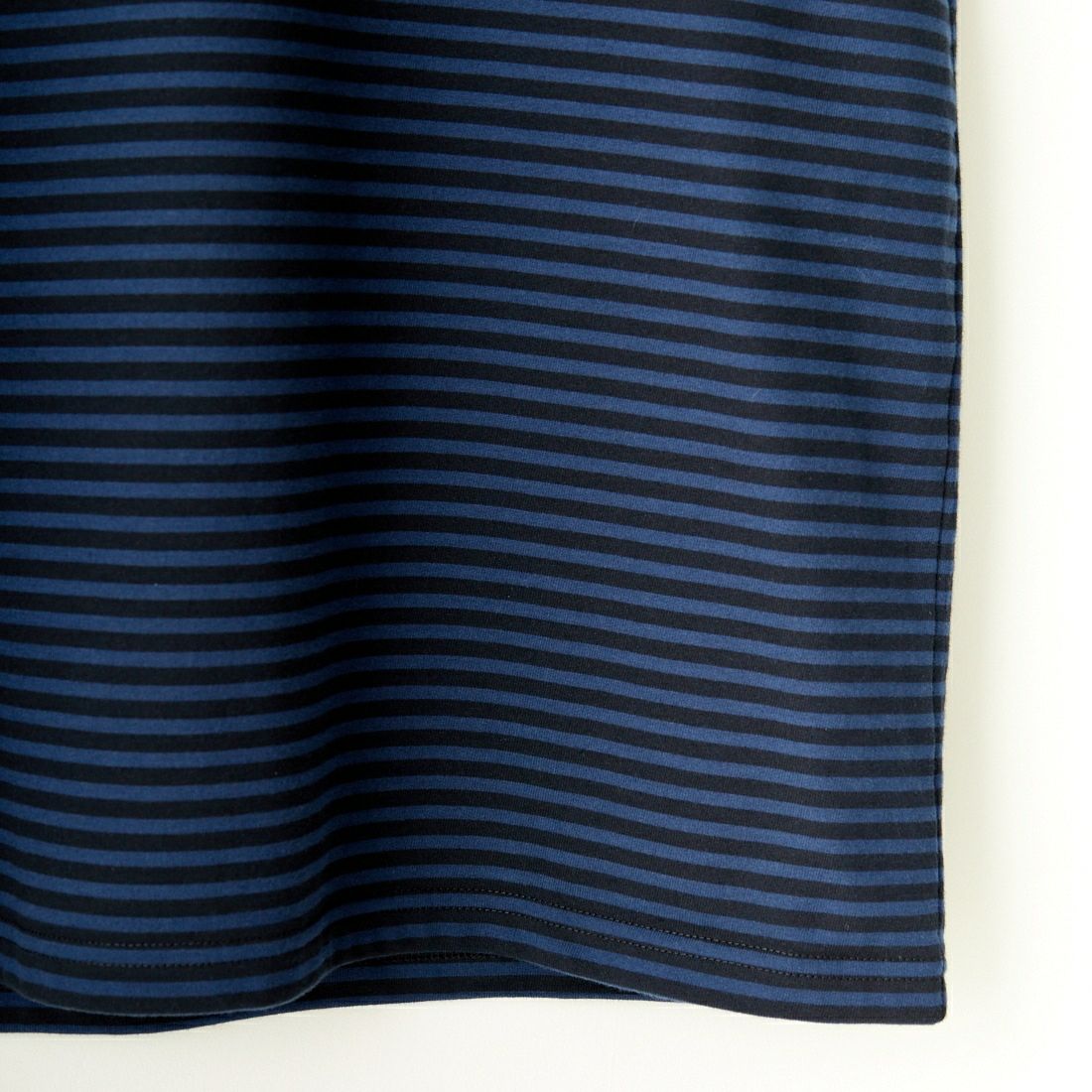 FRED PERRY [フレッドペリー] ファインストライプ ヘビーウエイトTシャツ [M6581] Y92 NAVY/T