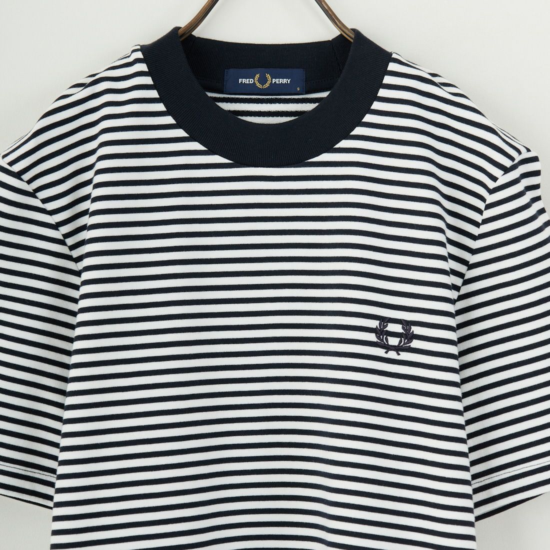 FRED PERRY [フレッドペリー] ファインストライプ ヘビーウエイトTシャツ [M6581] 267 NAVY/S