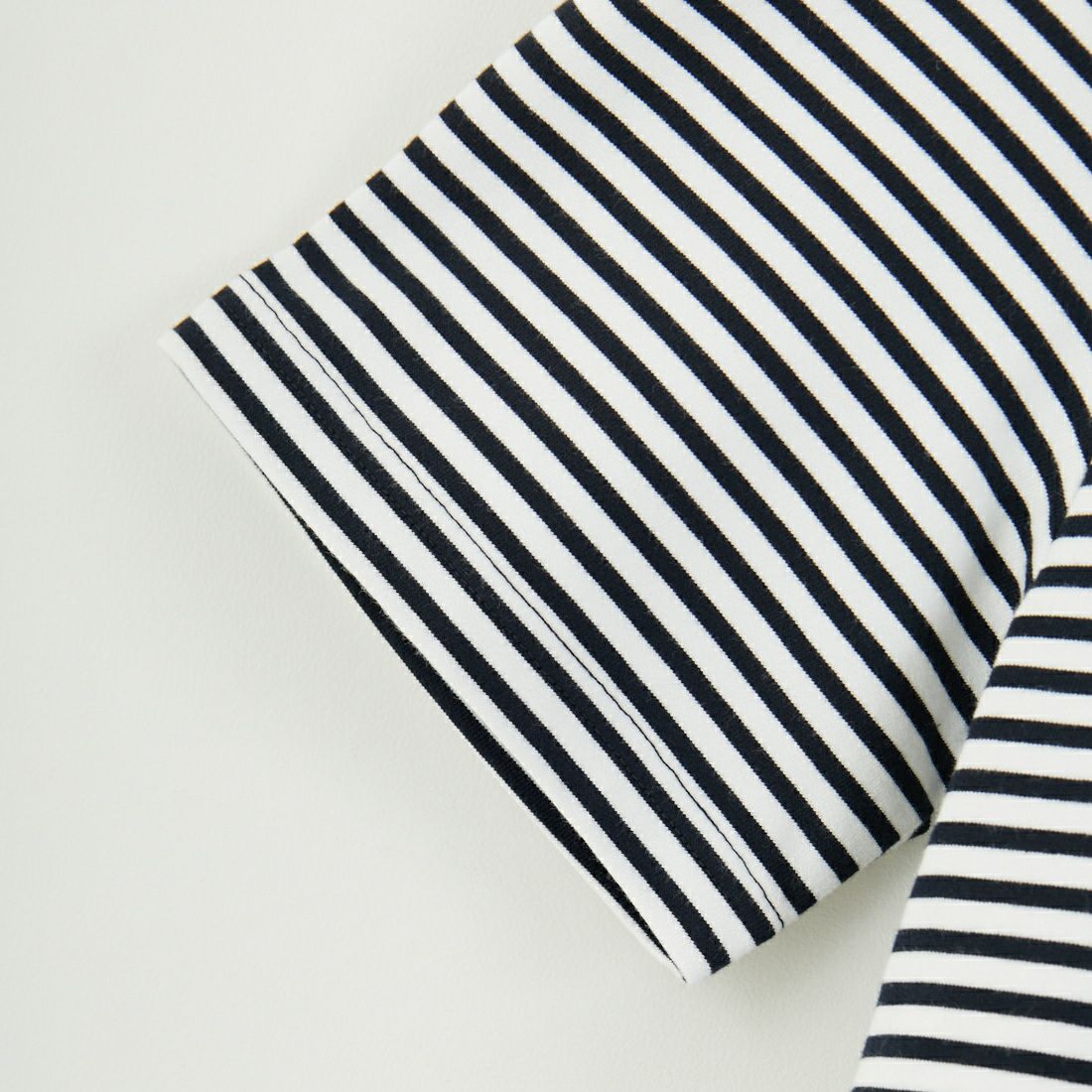 FRED PERRY [フレッドペリー] ファインストライプ ヘビーウエイトTシャツ [M6581] 267 NAVY/S