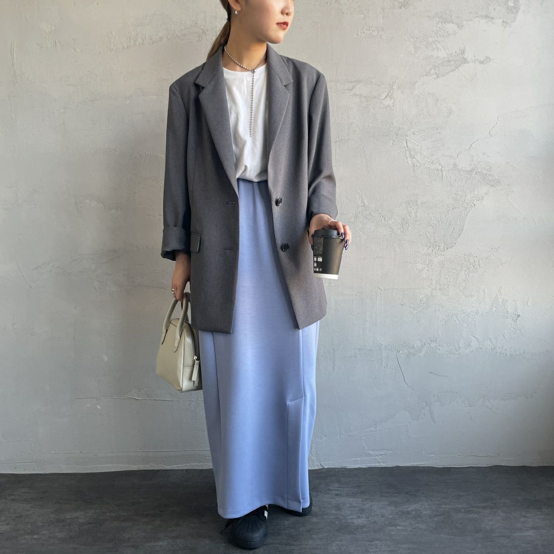 Maison de L'allure [メゾン ドゥ ラリュール] 切替デザイン ナロースカート [23142025] 12 BLUE&&モデル身長：156cm　着用サイズ：S&&