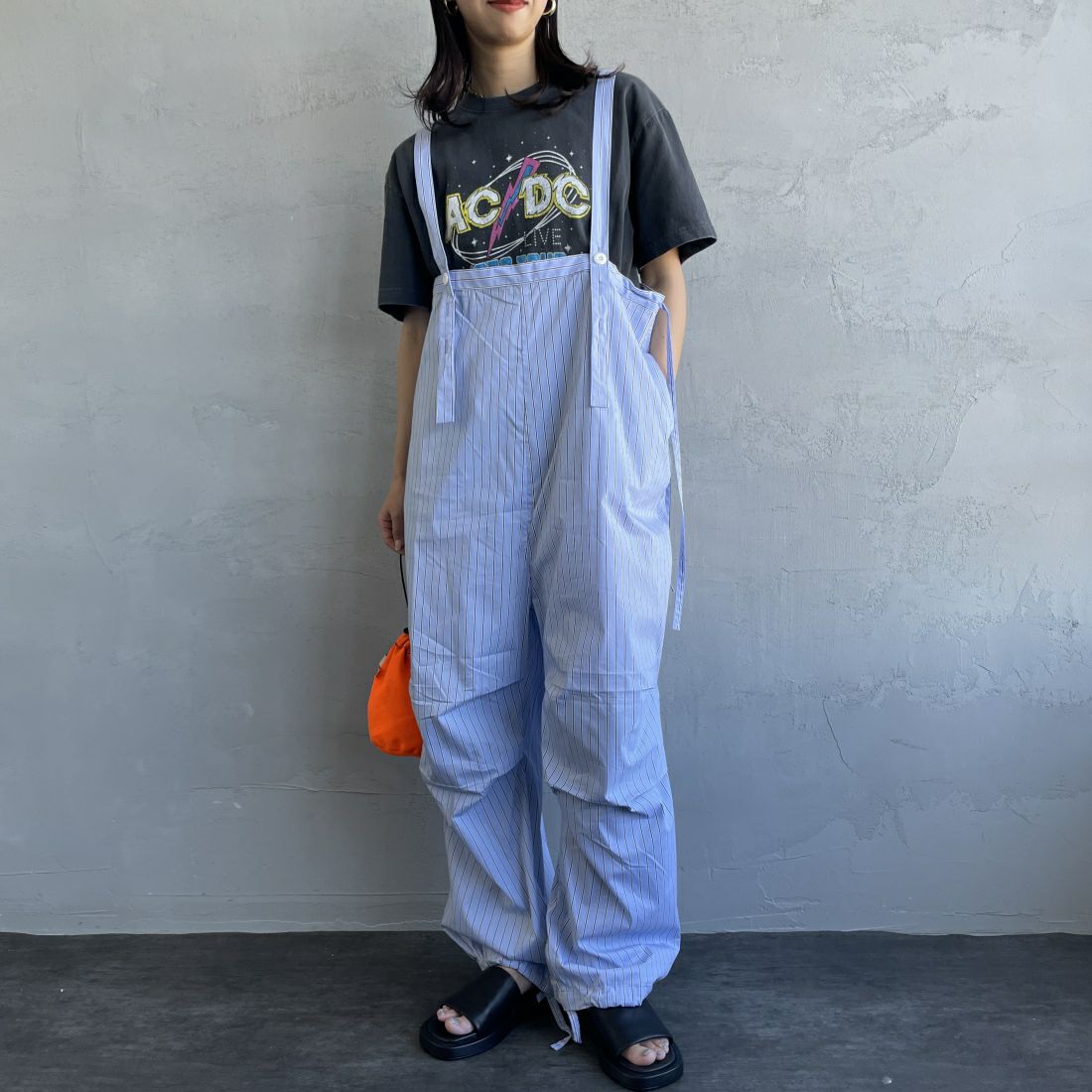 BLUE&&モデル身長：163cm 着用サイズ：F&&