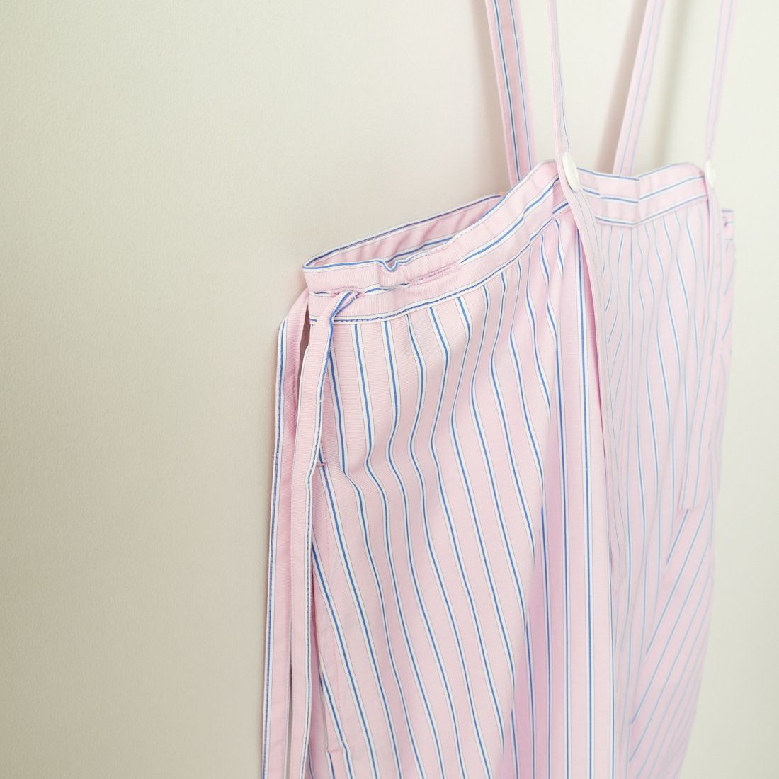 UNIVERSAL OVERALL [ユニバーサルオーバーオール] 別注 ストライプ柄サスペンダーパンツ [U2412800IN-JF] PINK