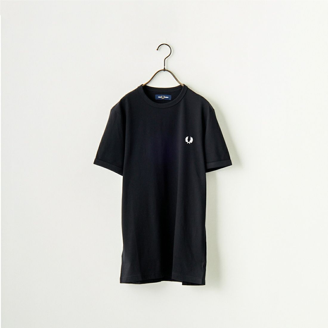 FRED PERRY [フレッドペリー] ワンポイントロゴ刺繍 ショートスリーブ リンガーTシャツ [M3519] 102 BLACK