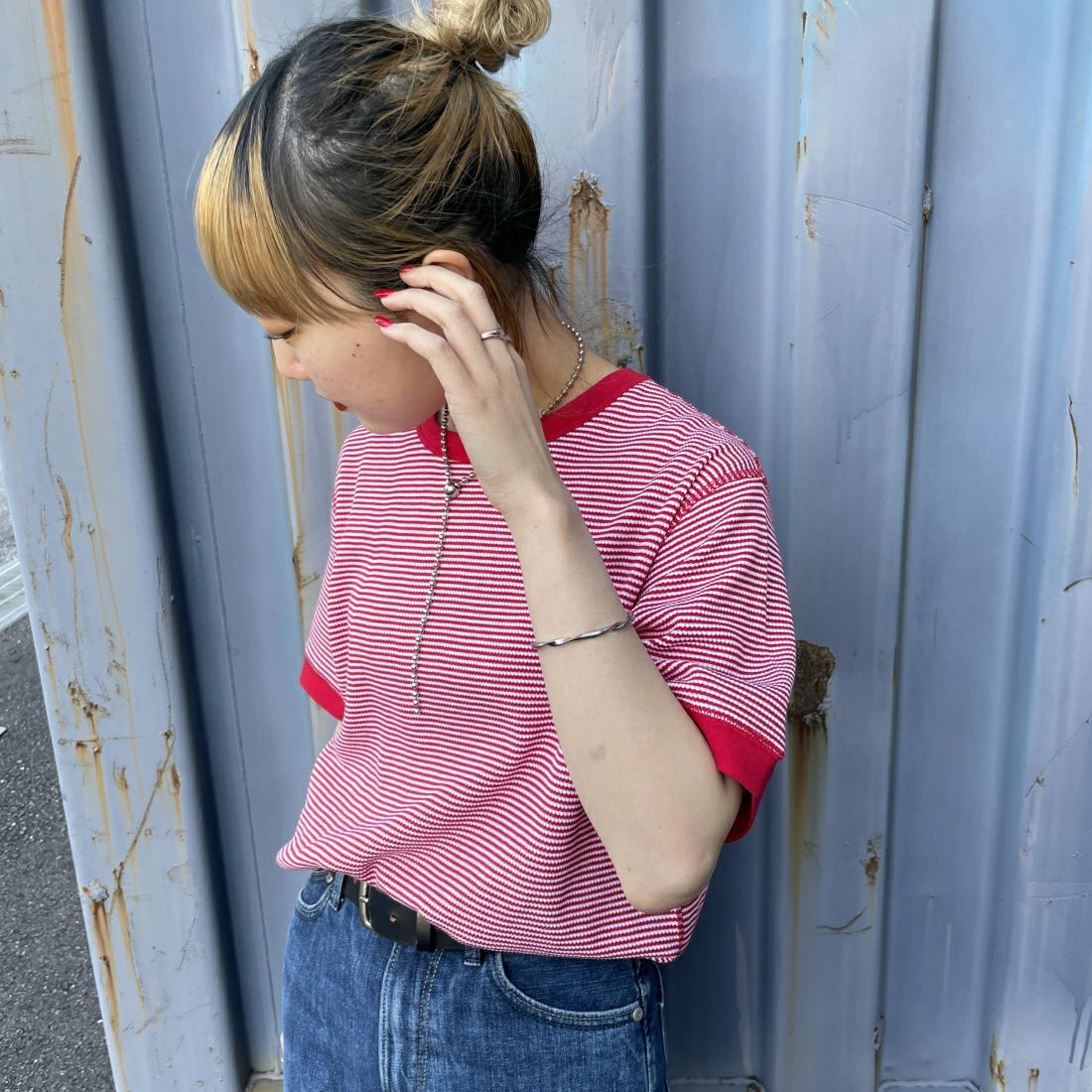 Health knit [ヘルスニット] 別注 ワッフルクルーネックTシャツ [HR24S-L022IN-JF] RED/OFF&&モデル身長：156cm　着用サイズ：F&&