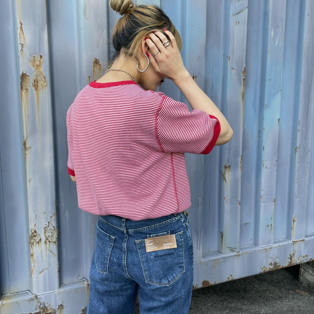 Health knit [ヘルスニット] 別注 ワッフルクルーネックTシャツ [HR24S-L022IN-JF] RED/OFF&&モデル身長：156cm　着用サイズ：F&&