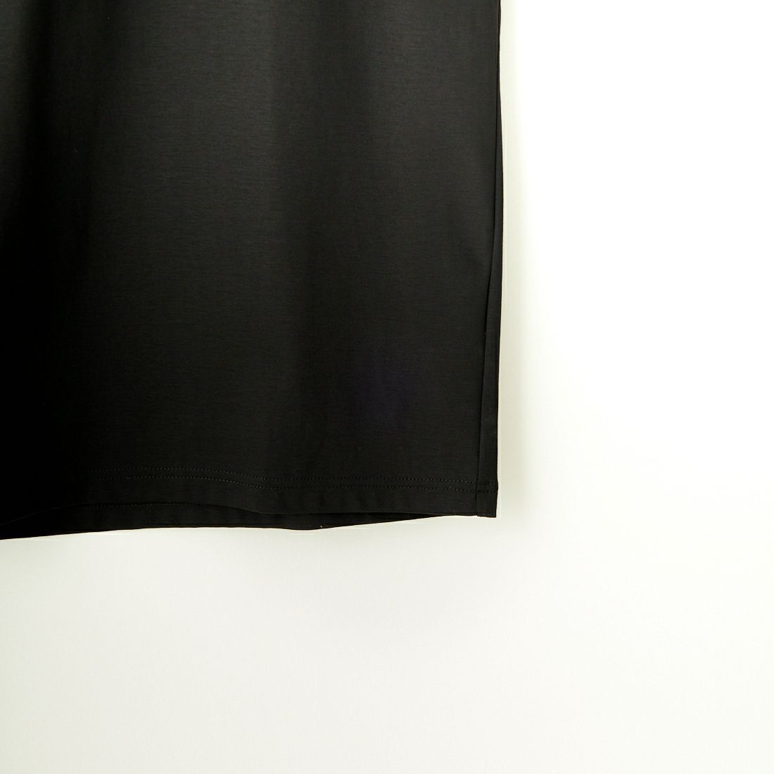 TATRAS [タトラス] 別注 GLUTO ショートスリーブTシャツ [MTIN24S8193-M-JF] BLACK