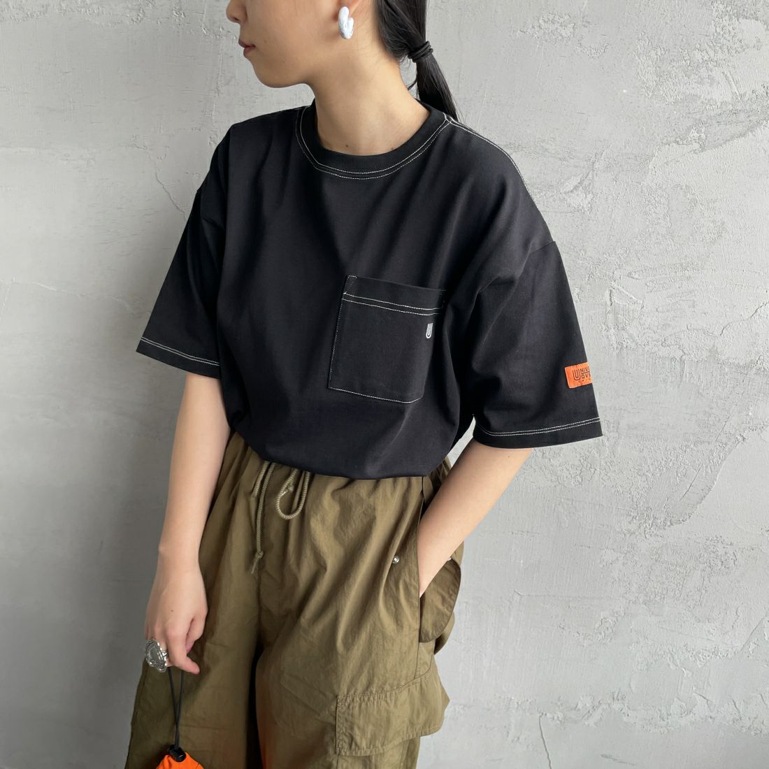 BLACK&&モデル身長：156cm　着用サイズ：F&&