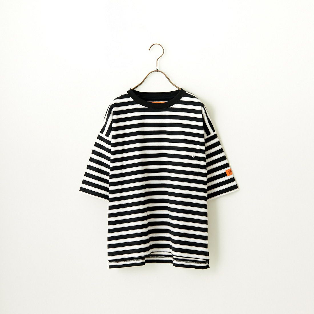 UNIVERSAL OVERALL [ユニバーサルオーバーオール] 別注 ワイドシルエットポケットTシャツ [U2412815IN-JF] BLK BORDER