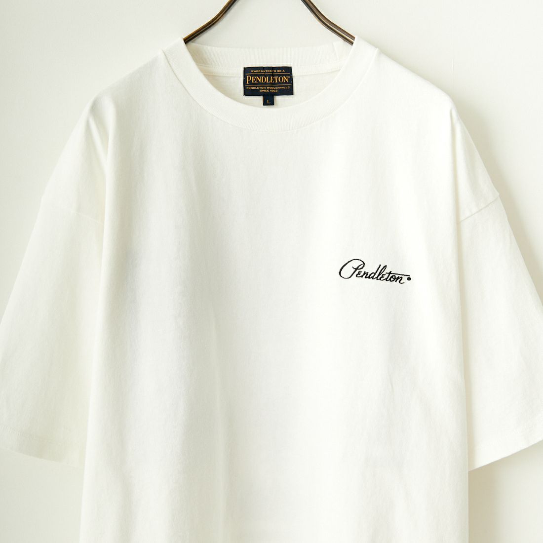PENDLETON [ペンドルトン] 別注 ネイティブ柄バックプリント ショートスリーブTシャツ [4275-6216-JF] WHITE1