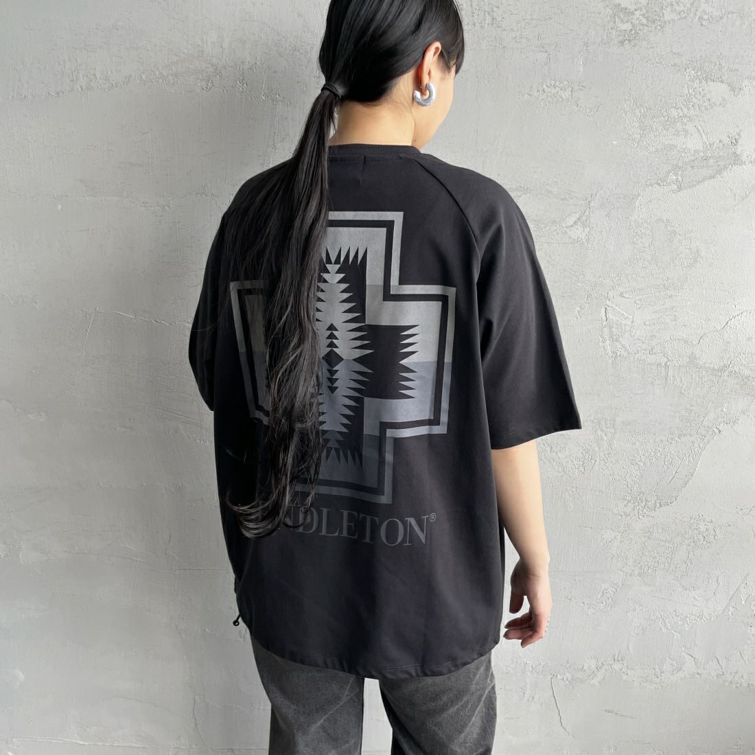 BLACK&&モデル身長：156cm 着用サイズ：S&&