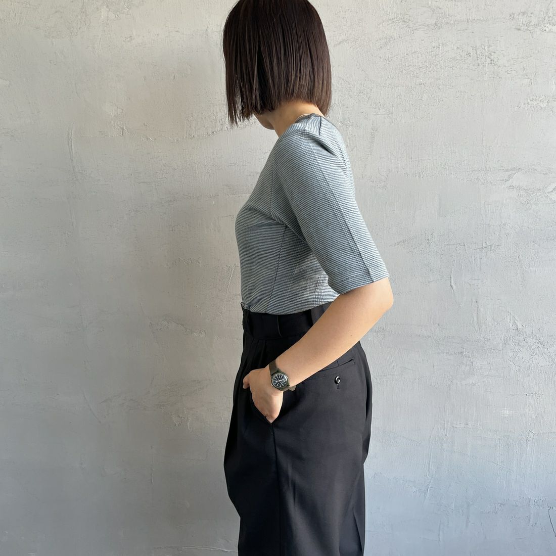 Robert P.Miller [ロバートピーミラー] 別注 5分袖クルーネックTシャツ [RM241-248IN-JF] CLOUD &&モデル身長：159cm 着用サイズ：F&&