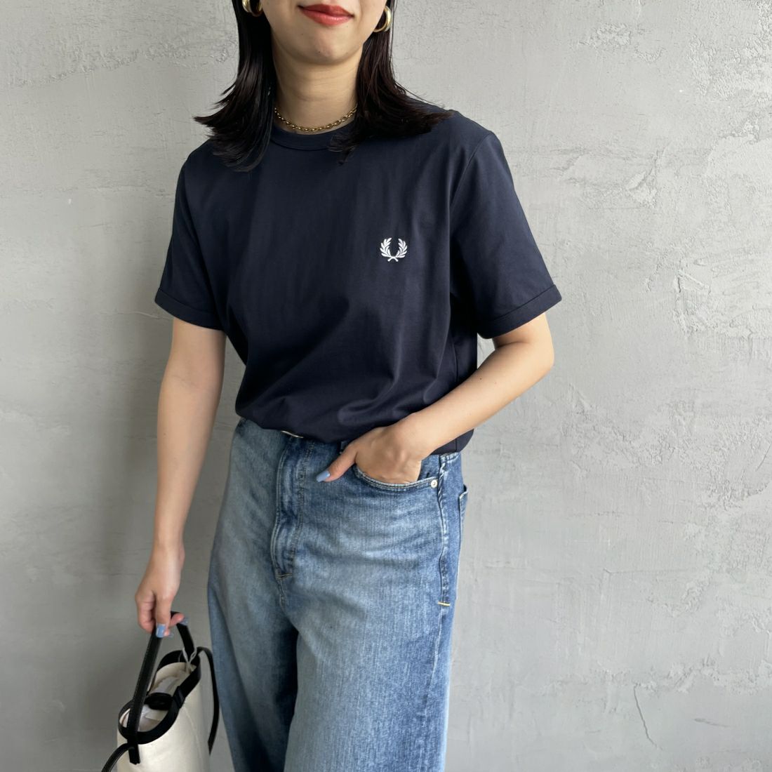 FRED PERRY [フレッドペリー] リンガーTシャツ [M3519] 608 NAVY &&モデル身長：163cm 着用サイズ：S&&
