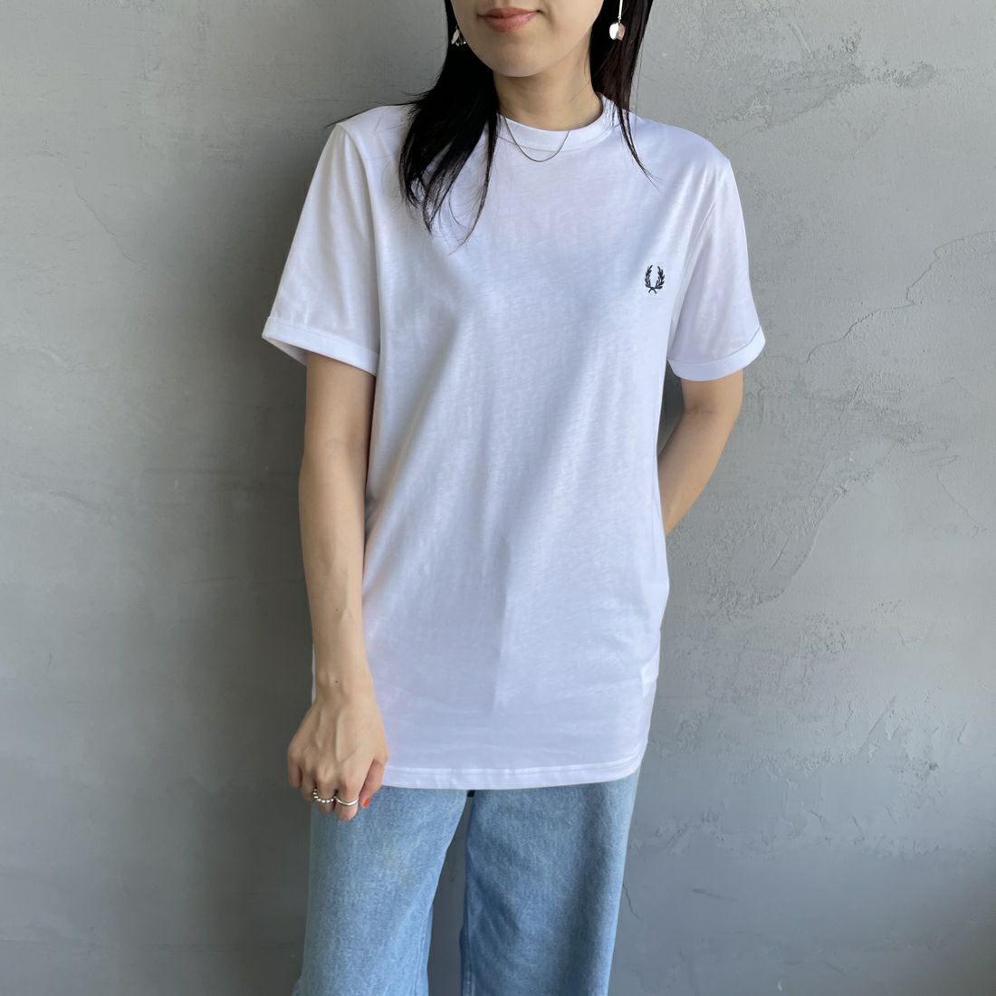 FRED PERRY [フレッドペリー] リンガーTシャツ [M3519] 100 WHITE &&モデル身長：160cm 着用サイズ：XS&&
