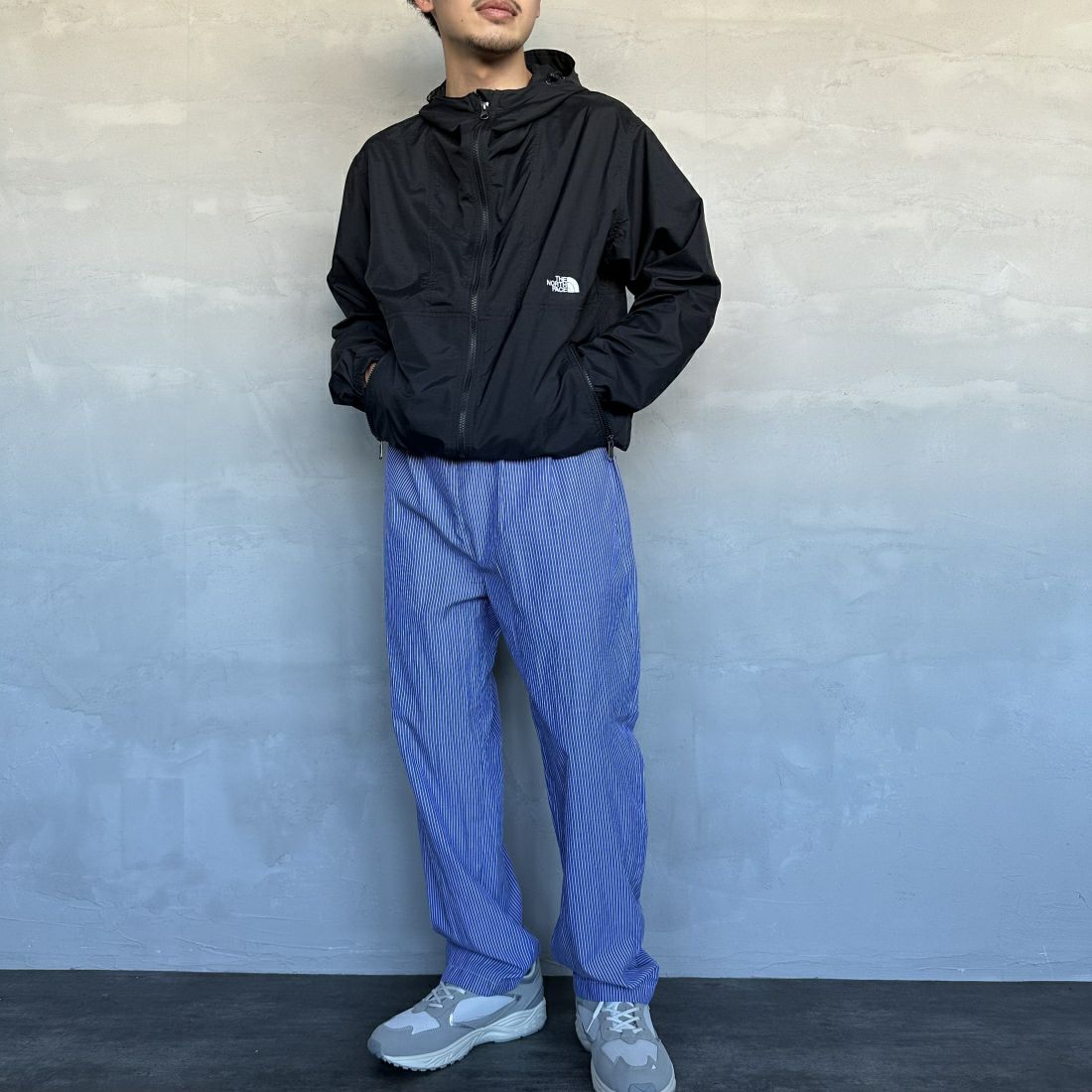 UNIVERSAL OVERALL [ユニバーサルオーバーオール] 別注 パジャマパンツ [U2411660IN-JF] NVY ST &&モデル身長：168cm 着用サイズ：L&&