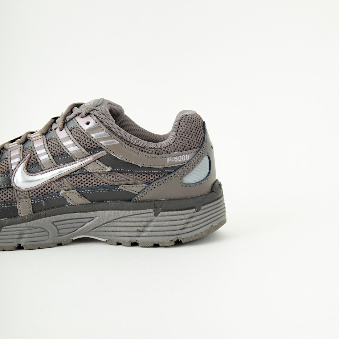 NIKE [ナイキ] P-6000 スニーカー [CD6404] 202 CV STN