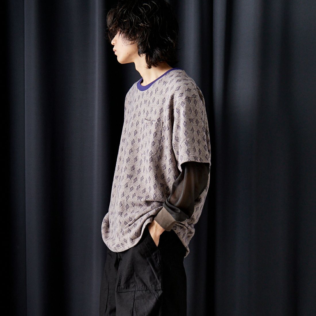 Needles [ニードルズ] パピヨン&フラワージャガードTシャツ [OT243] B GRY/PPL&&モデル身長：182cm 着用サイズ：L&&