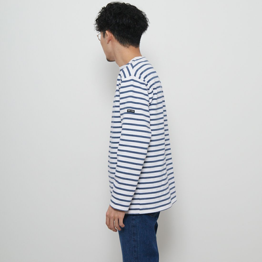 ST.JAMES [セントジェームス] 別注 バスクボーダーロングスリーブTシャツ [OUESSANT-JF] NEI/IND&&モデル身長：168cm 着用サイズ：5&&