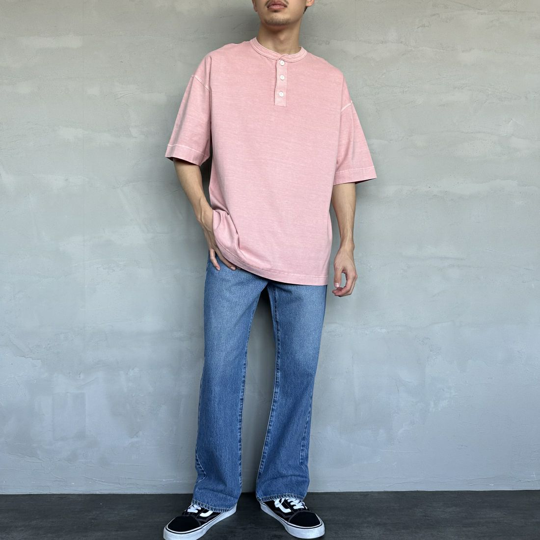 Health knit [ヘルスニット] 別注 ビックシルエット ヘンリーネックTシャツ [HR24S-M021-JF] PINK &&モデル身長：168cm 着用サイズ：L&&