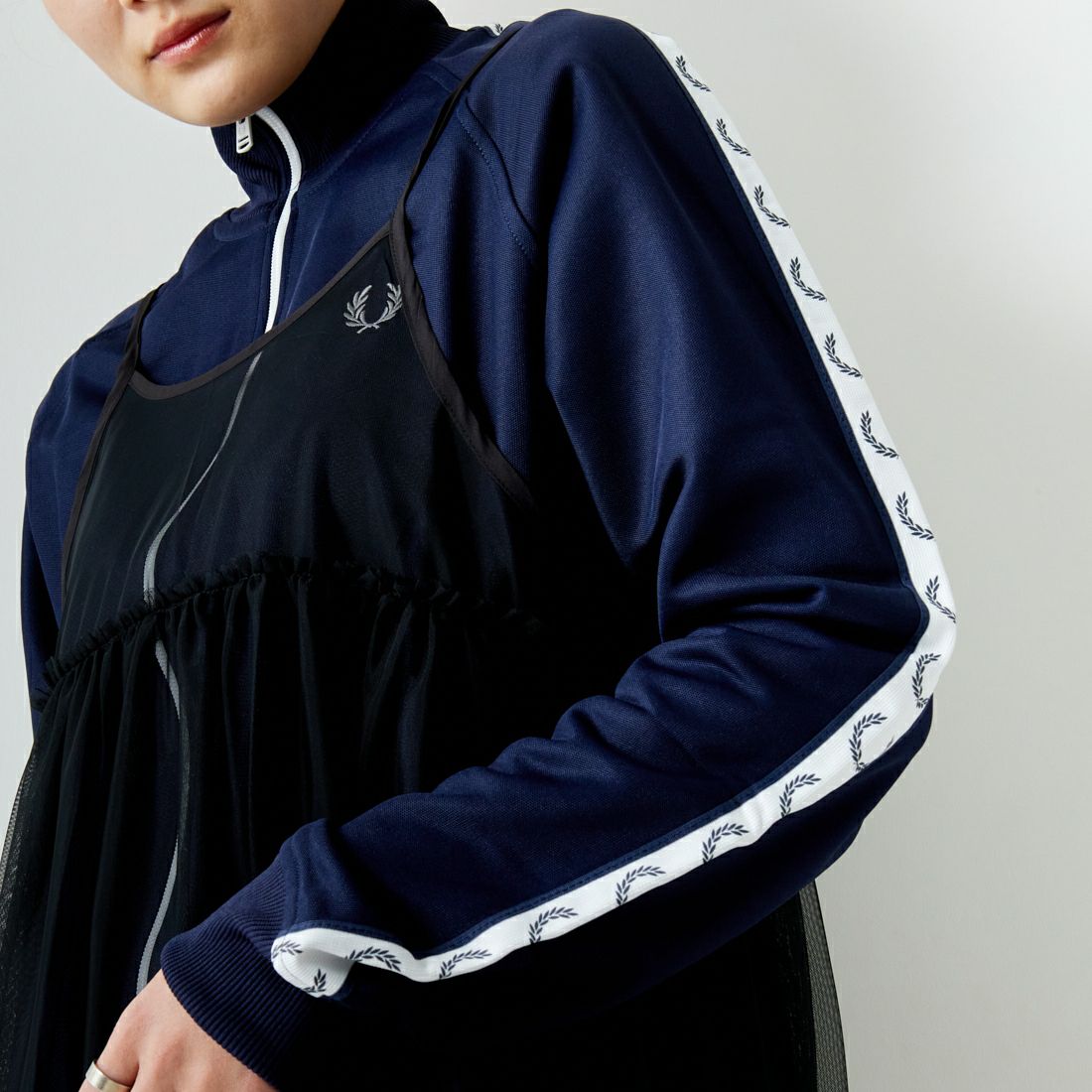 FRED PERRY [フレッドペリー] トラックジャケット [J4620] 885 CARBON