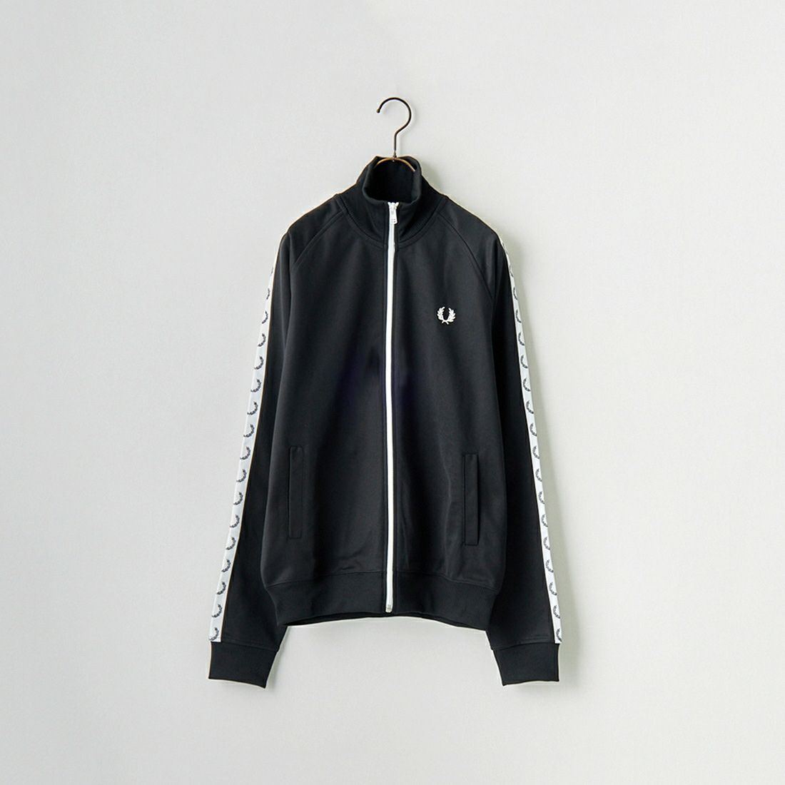 FRED PERRY [フレッドペリー] トラックジャケット [J4620] 198 BLACK