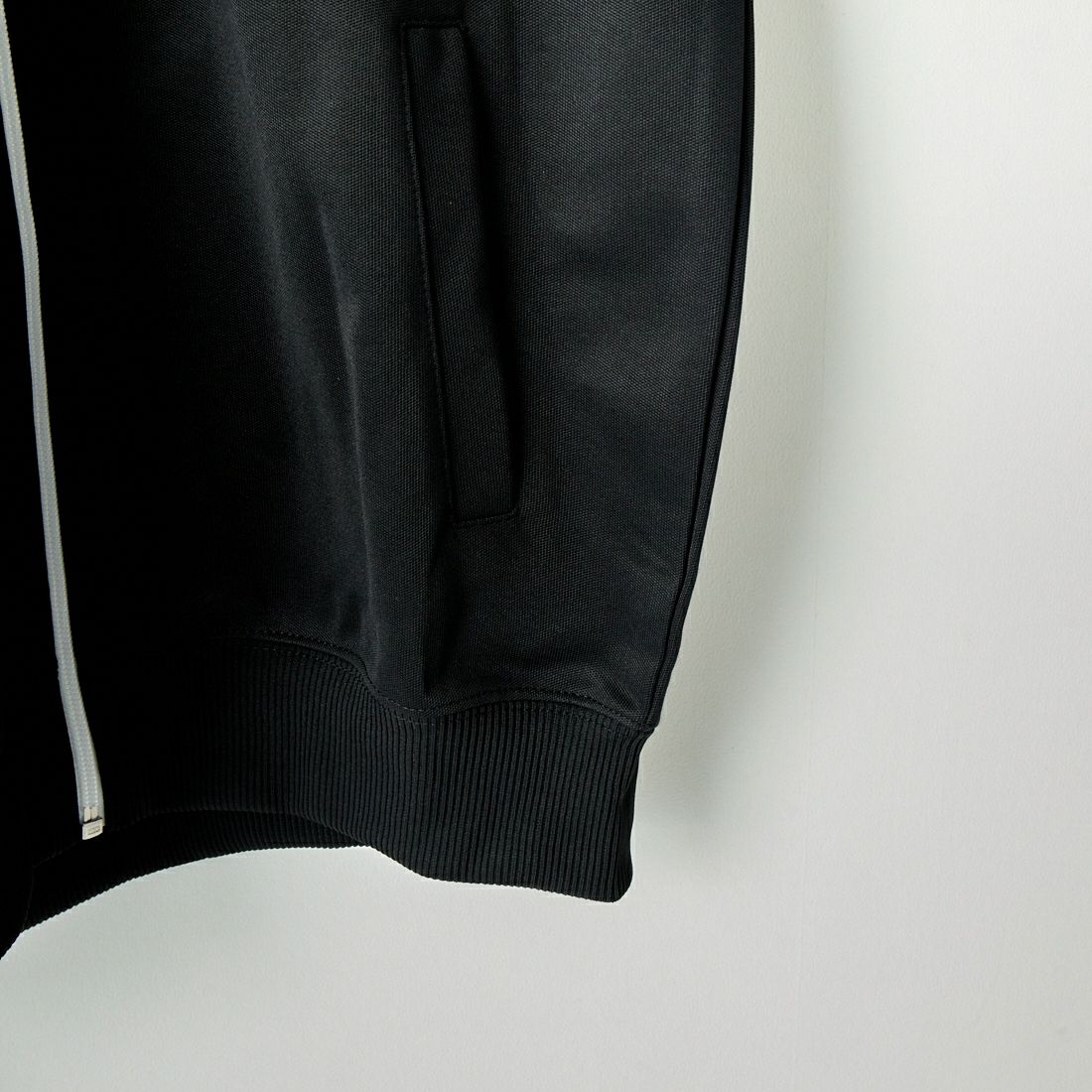 FRED PERRY [フレッドペリー] トラックジャケット [J4620] 198 BLACK