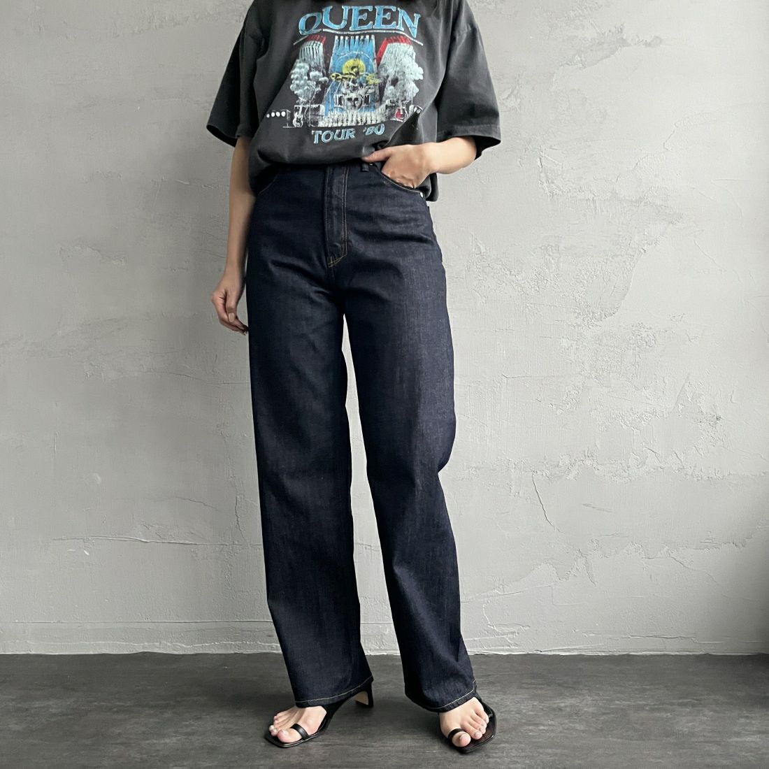 YANUK [ヤヌーク] ボーイズストレート LEA/レア [57134230] OWI&&モデル身長：163cm　着用サイズ：25&&