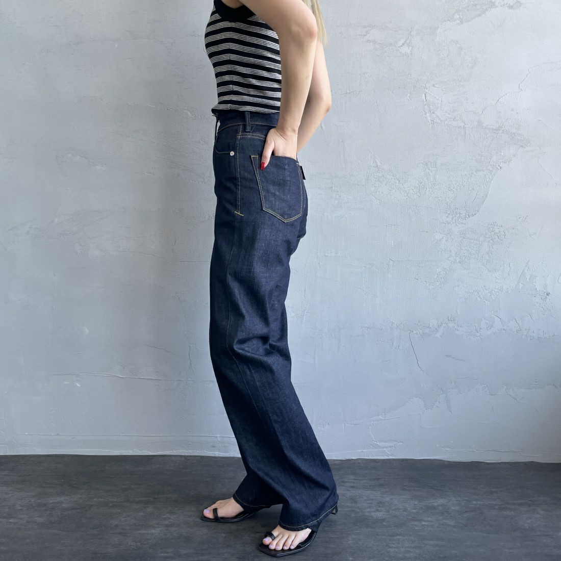 YANUK [ヤヌーク] ボーイズストレート LEA/レア [57134230] OWI&&モデル身長：163cm　着用サイズ：25&&