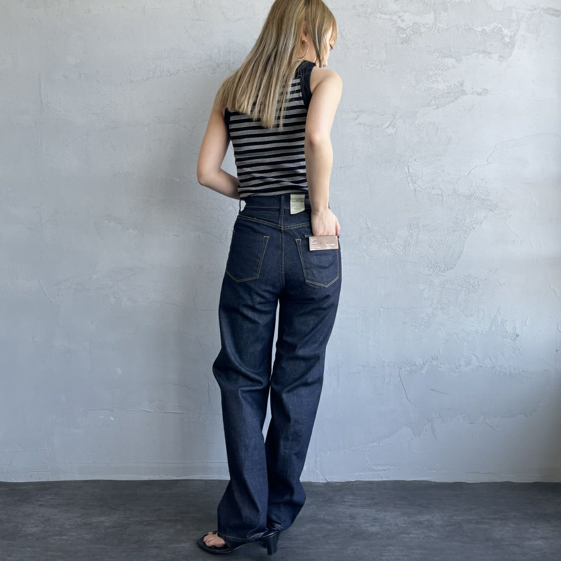 YANUK [ヤヌーク] ボーイズストレート LEA/レア [57134230] OWI&&モデル身長：163cm　着用サイズ：25&&